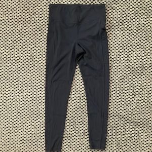 Prana yoga leggings with side pockets